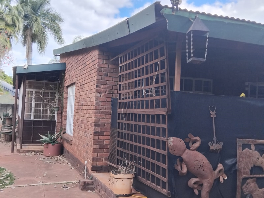 3 Bedroom Property for Sale in Mookgopong Limpopo