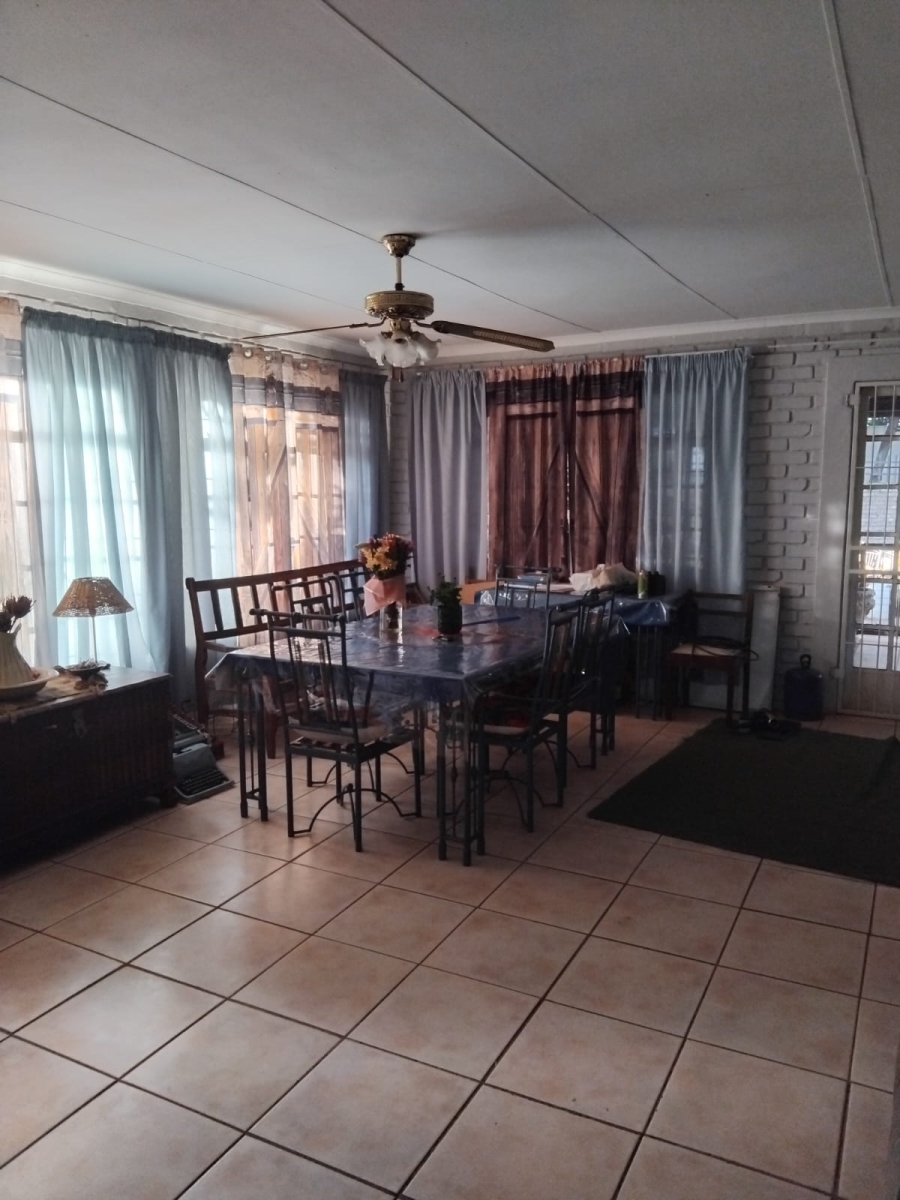 3 Bedroom Property for Sale in Mookgopong Limpopo