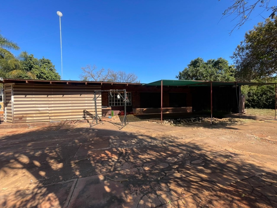 3 Bedroom Property for Sale in Mookgopong Limpopo