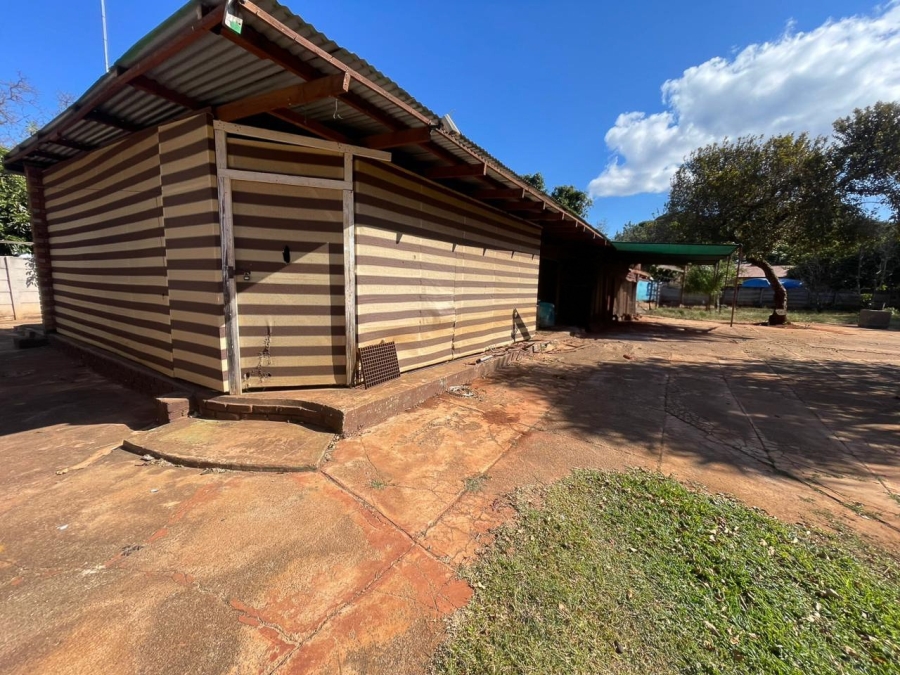 3 Bedroom Property for Sale in Mookgopong Limpopo