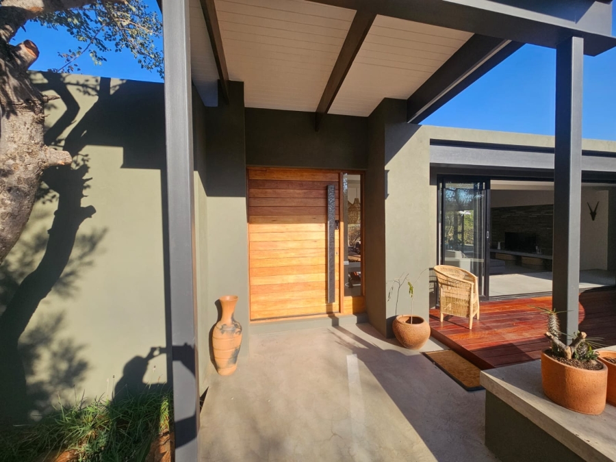 To Let 4 Bedroom Property for Rent in Zandspruit Bush Aero Estate Limpopo