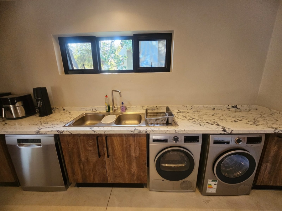 To Let 4 Bedroom Property for Rent in Zandspruit Bush Aero Estate Limpopo