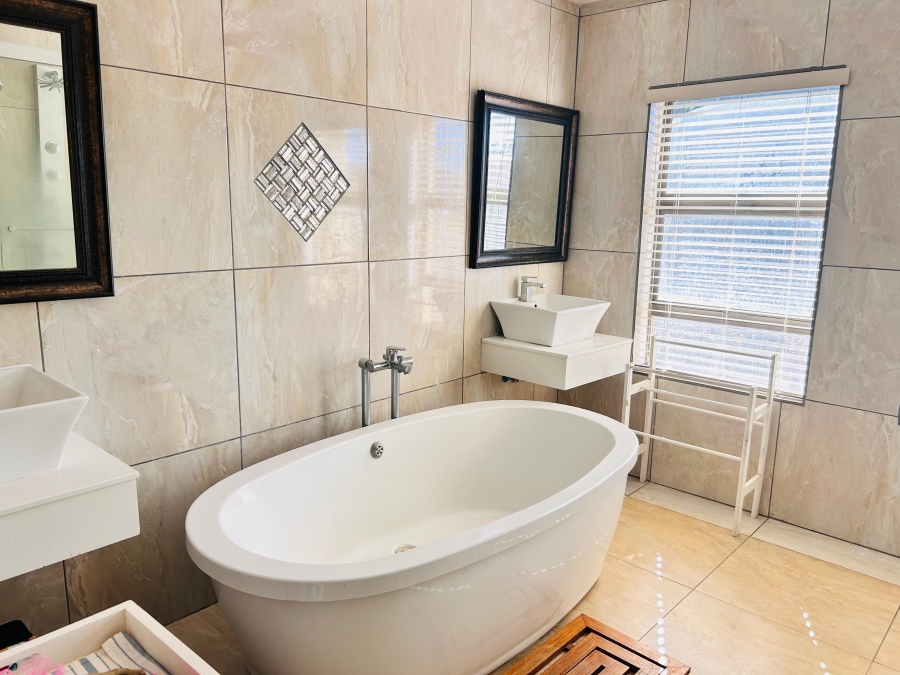 6 Bedroom Property for Sale in Elim Limpopo