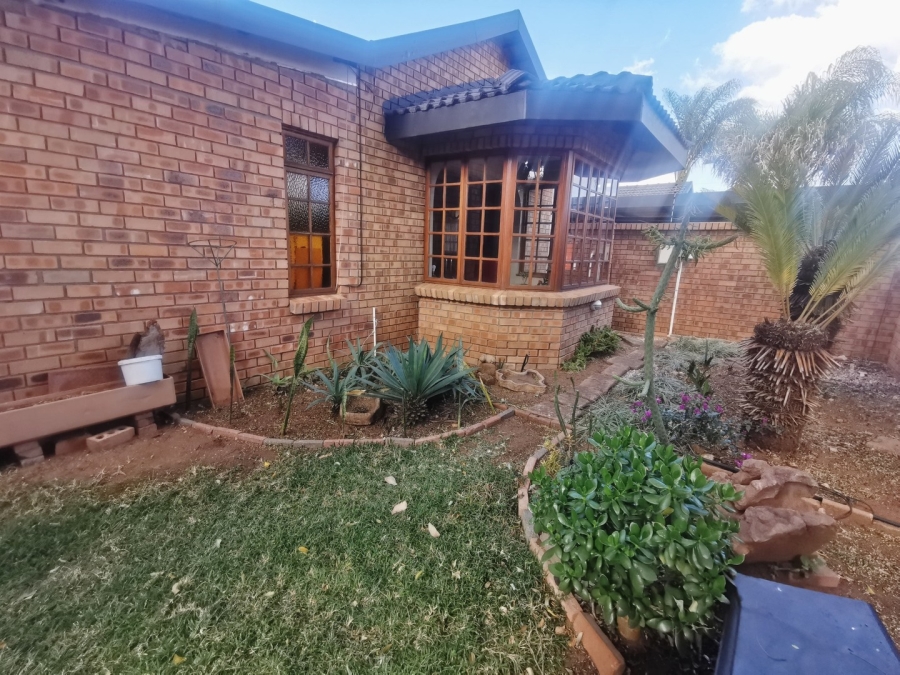 3 Bedroom Property for Sale in Bendor Limpopo