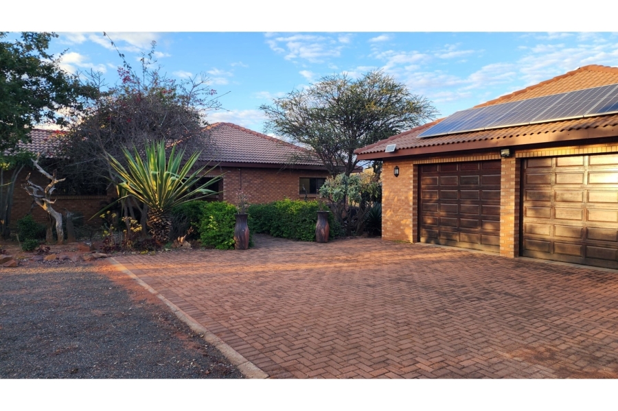 3 Bedroom Property for Sale in Verloren Estate Limpopo