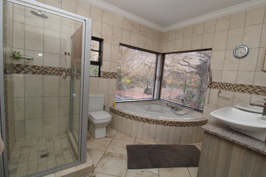 3 Bedroom Property for Sale in Verloren Estate Limpopo