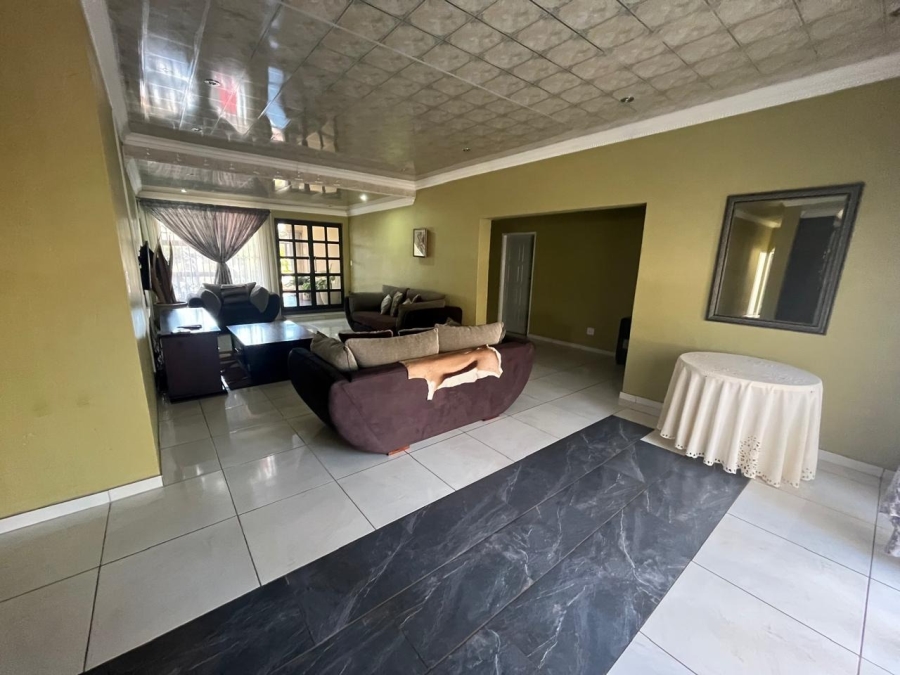 5 Bedroom Property for Sale in Bela Bela Limpopo