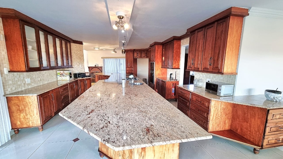 5 Bedroom Property for Sale in Koro Creek Golf Estate Limpopo
