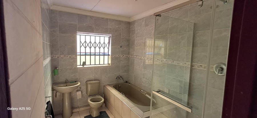 3 Bedroom Property for Sale in Mutoti Limpopo