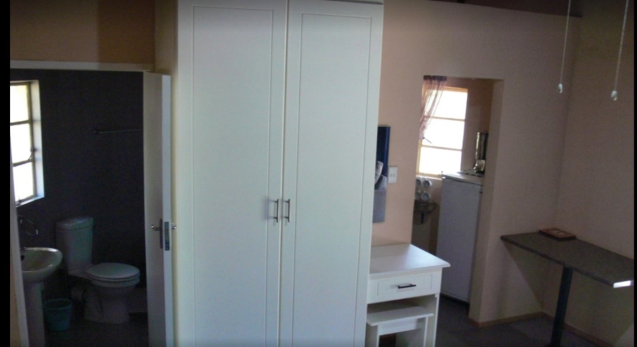 To Let 10 Bedroom Property for Rent in Alma Limpopo
