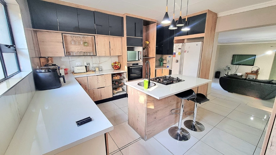 4 Bedroom Property for Sale in Koro Creek Golf Estate Limpopo