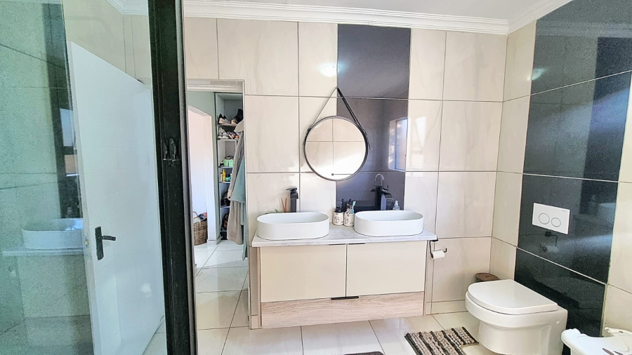 4 Bedroom Property for Sale in Koro Creek Golf Estate Limpopo