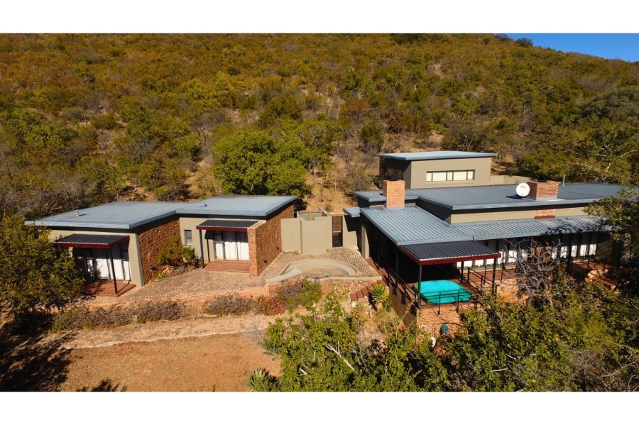 5 Bedroom Property for Sale in Zwartkloof Private Game Reserve Limpopo