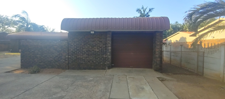 3 Bedroom Property for Sale in Onverwacht Limpopo