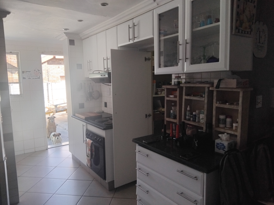 4 Bedroom Property for Sale in Flora Park Limpopo