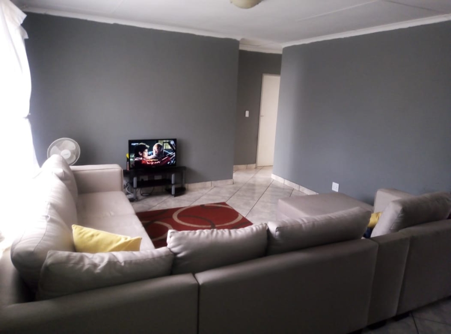 To Let 3 Bedroom Property for Rent in Northam Limpopo
