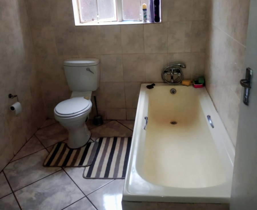 To Let 3 Bedroom Property for Rent in Northam Limpopo