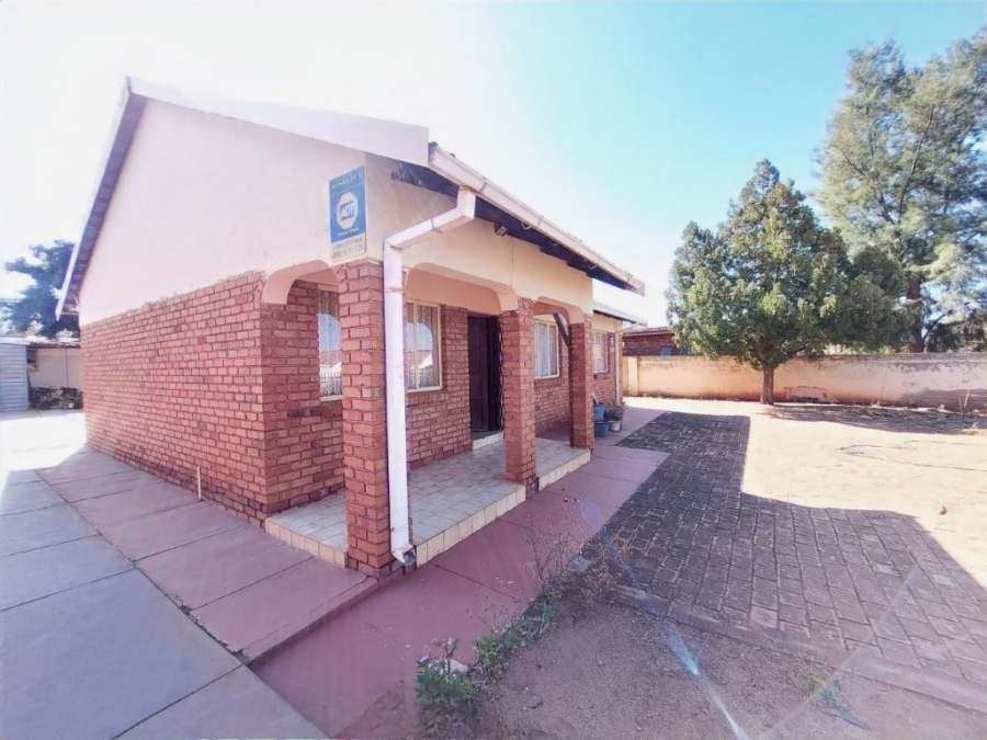 3 Bedroom Property for Sale in Lebowakgomo Zone B Limpopo