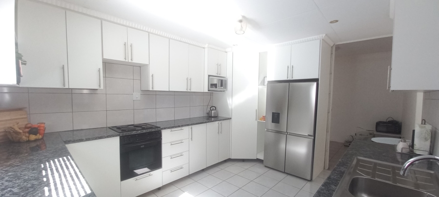 3 Bedroom Property for Sale in Flora Park Limpopo