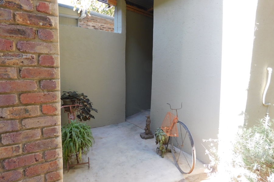9 Bedroom Property for Sale in Kampersrus Limpopo