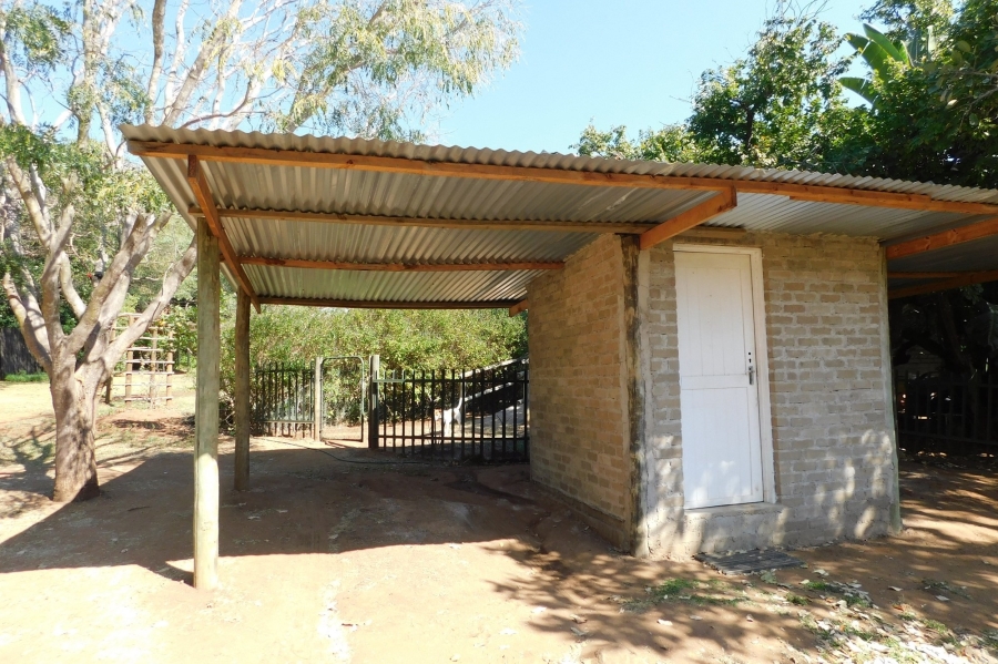 9 Bedroom Property for Sale in Kampersrus Limpopo