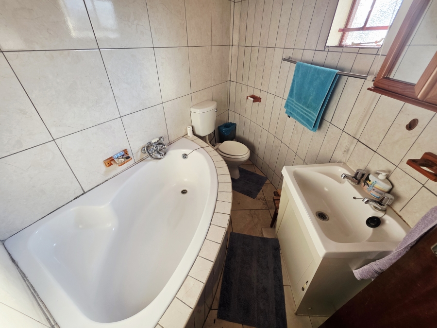 2 Bedroom Property for Sale in Constantia Resort Limpopo