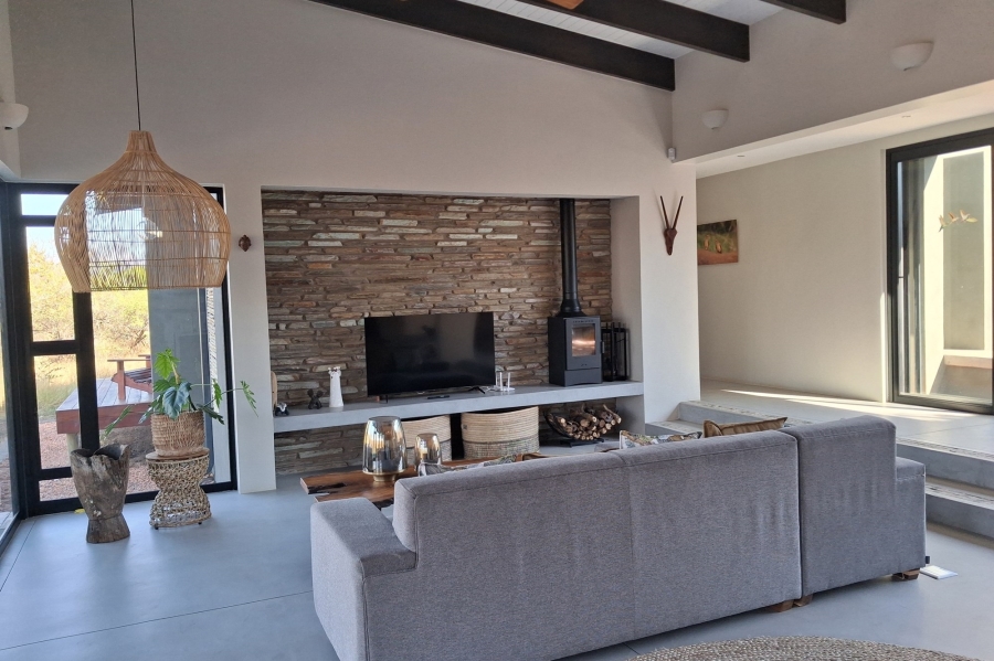 To Let 4 Bedroom Property for Rent in Zandspruit Bush Aero Estate Limpopo