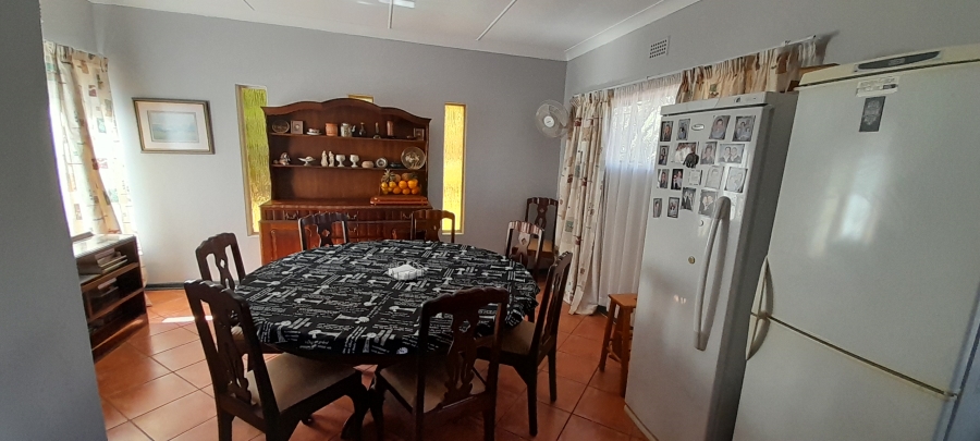 5 Bedroom Property for Sale in Impala Park Limpopo