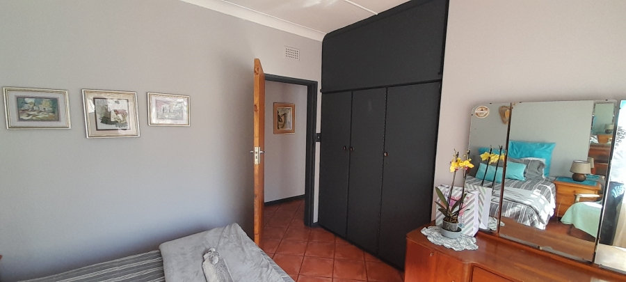 5 Bedroom Property for Sale in Impala Park Limpopo
