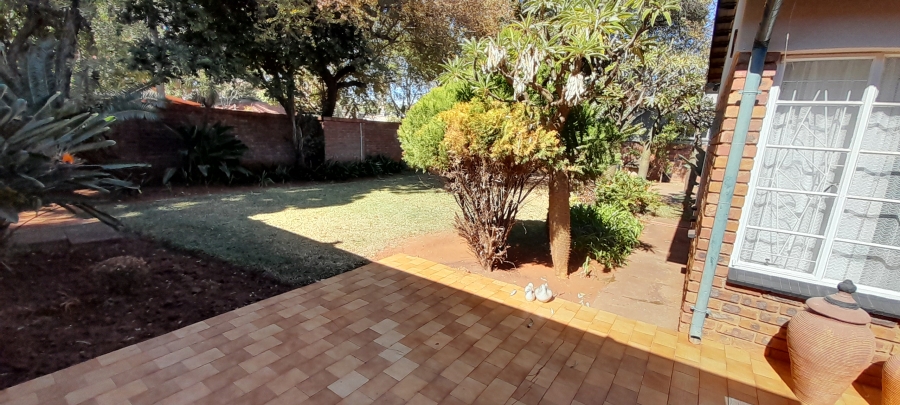 5 Bedroom Property for Sale in Impala Park Limpopo