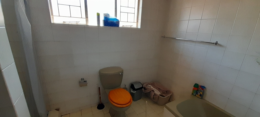 5 Bedroom Property for Sale in Impala Park Limpopo