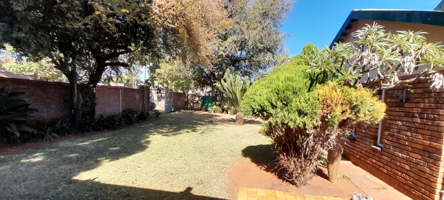 5 Bedroom Property for Sale in Impala Park Limpopo