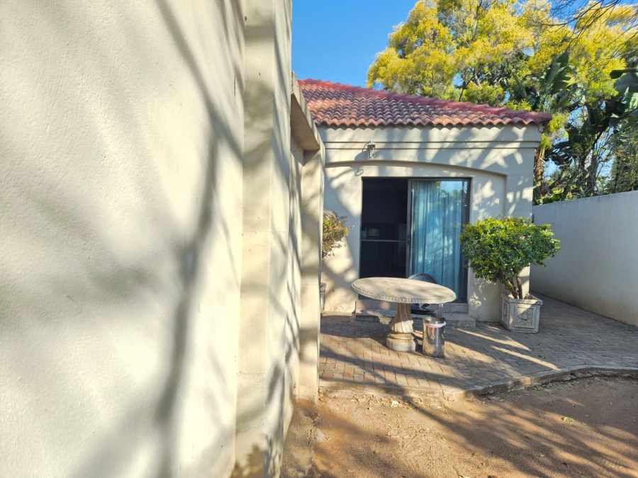 2 Bedroom Property for Sale in Polokwane Central Limpopo