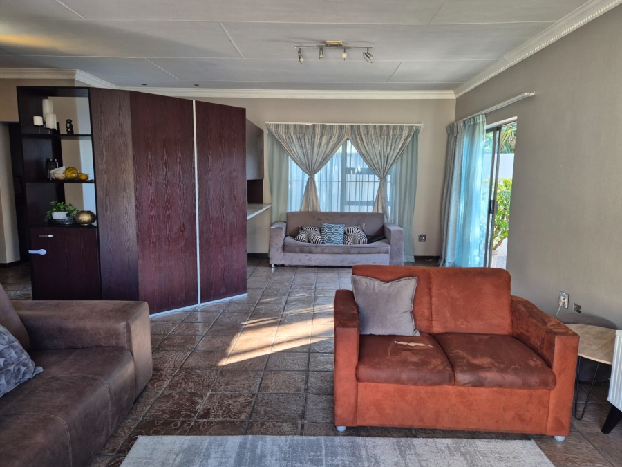 2 Bedroom Property for Sale in Polokwane Central Limpopo