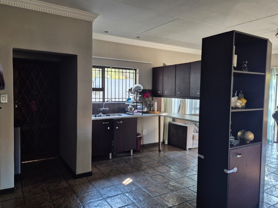 2 Bedroom Property for Sale in Polokwane Central Limpopo