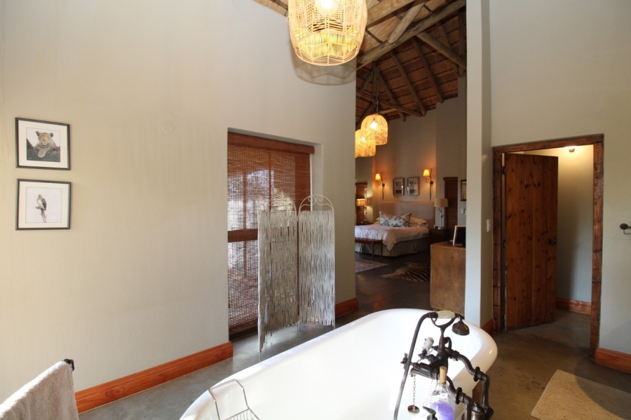 4 Bedroom Property for Sale in Mokaikai Private Nature Reserve Limpopo
