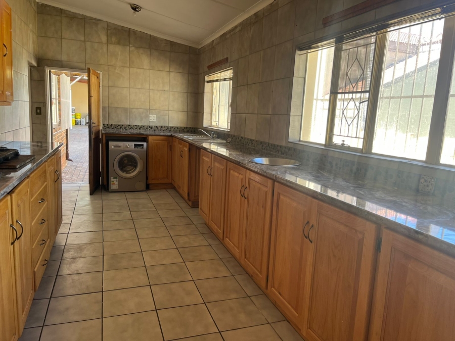 4 Bedroom Property for Sale in Polokwane Central Limpopo