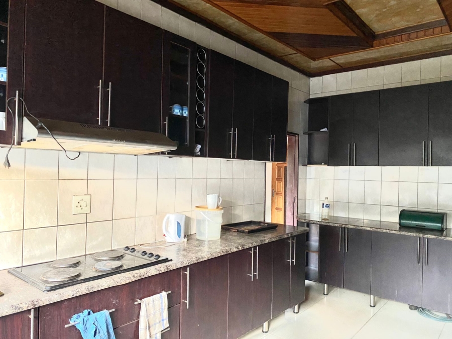 6 Bedroom Property for Sale in Thohoyandou Limpopo