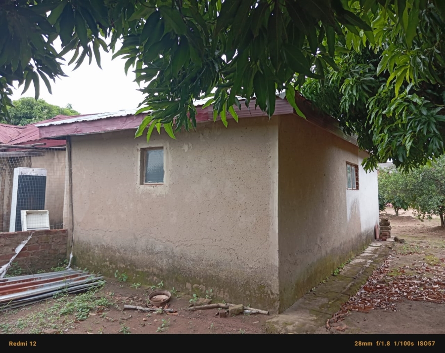 3 Bedroom Property for Sale in Dzwerani Limpopo