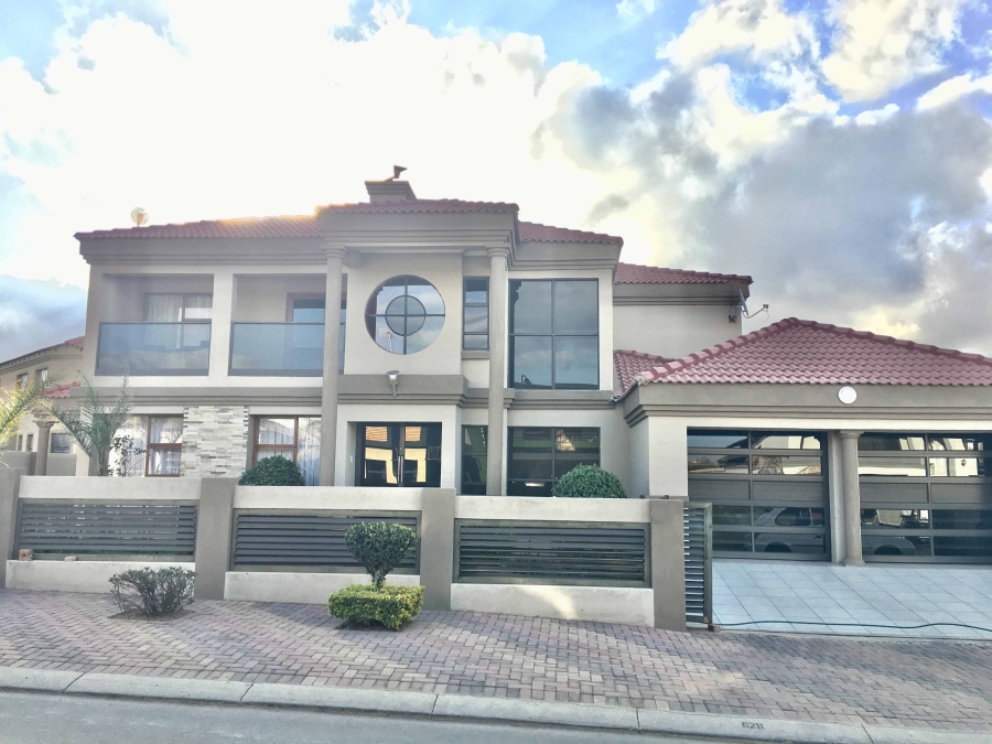 4 Bedroom Property for Sale in Woodhill Estate Limpopo