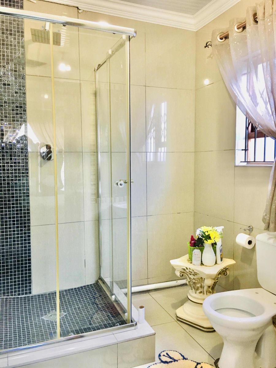 4 Bedroom Property for Sale in Woodhill Estate Limpopo
