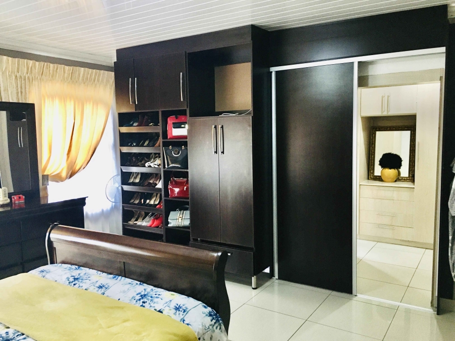 4 Bedroom Property for Sale in Woodhill Estate Limpopo