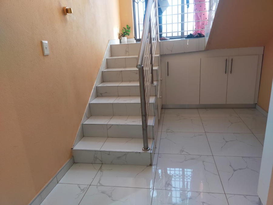 4 Bedroom Property for Sale in Mavhunda A Limpopo
