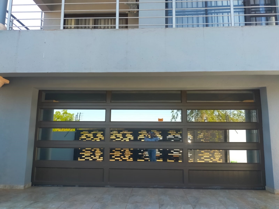 4 Bedroom Property for Sale in Mavhunda A Limpopo
