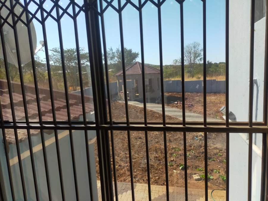 4 Bedroom Property for Sale in Mavhunda A Limpopo