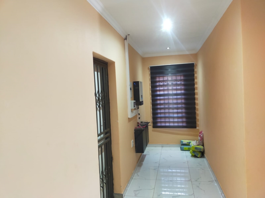 4 Bedroom Property for Sale in Mavhunda A Limpopo