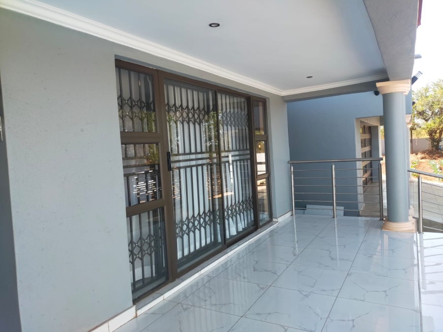 4 Bedroom Property for Sale in Mavhunda A Limpopo