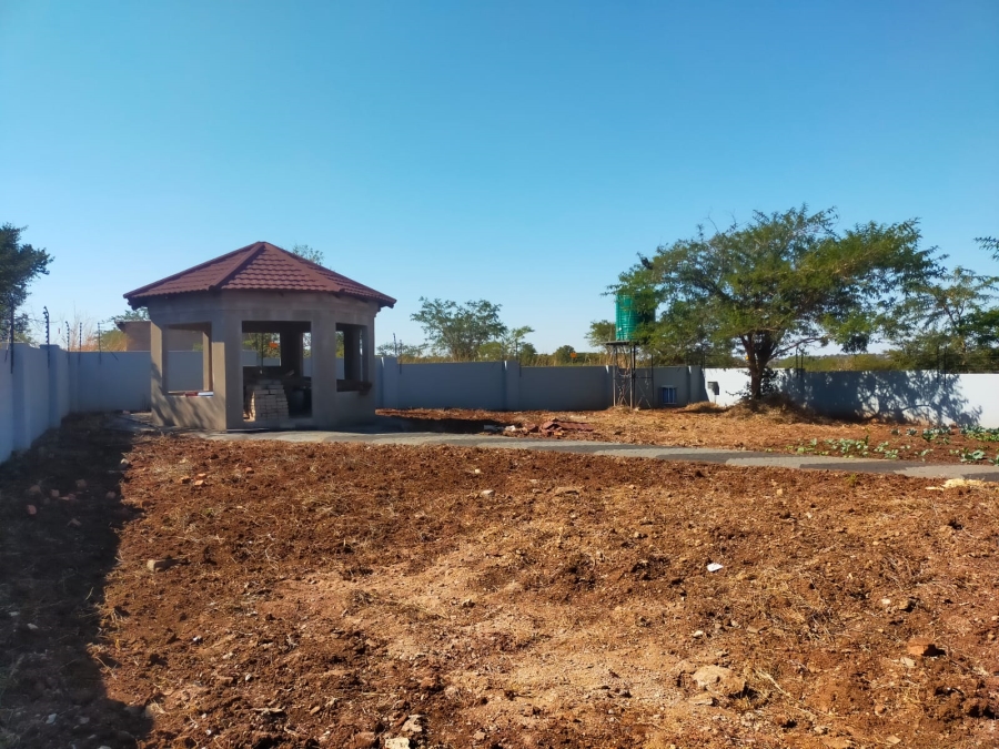 4 Bedroom Property for Sale in Mavhunda A Limpopo