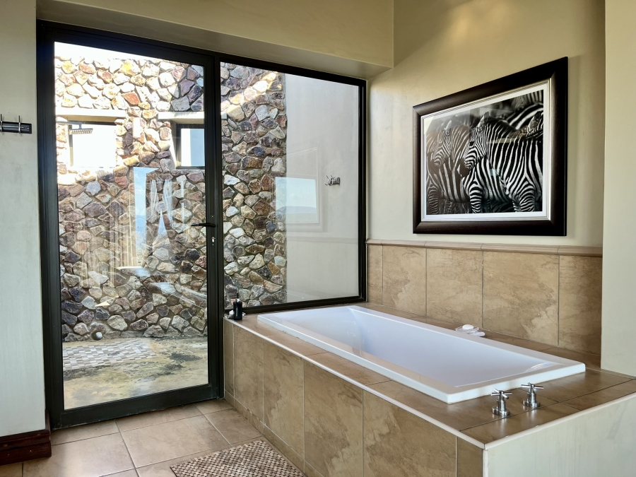 5 Bedroom Property for Sale in Zebula Golf Estate Limpopo