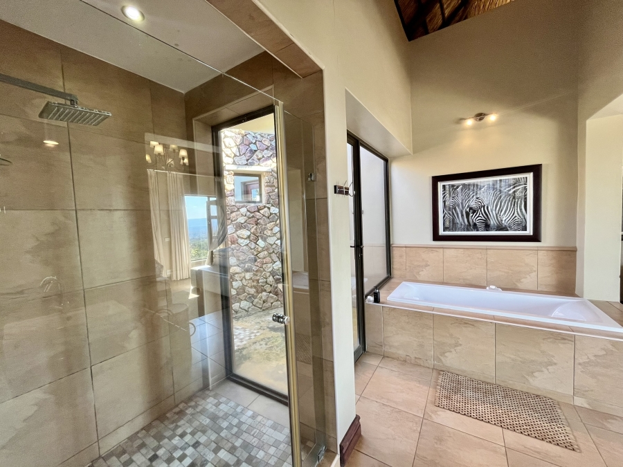 5 Bedroom Property for Sale in Zebula Golf Estate Limpopo
